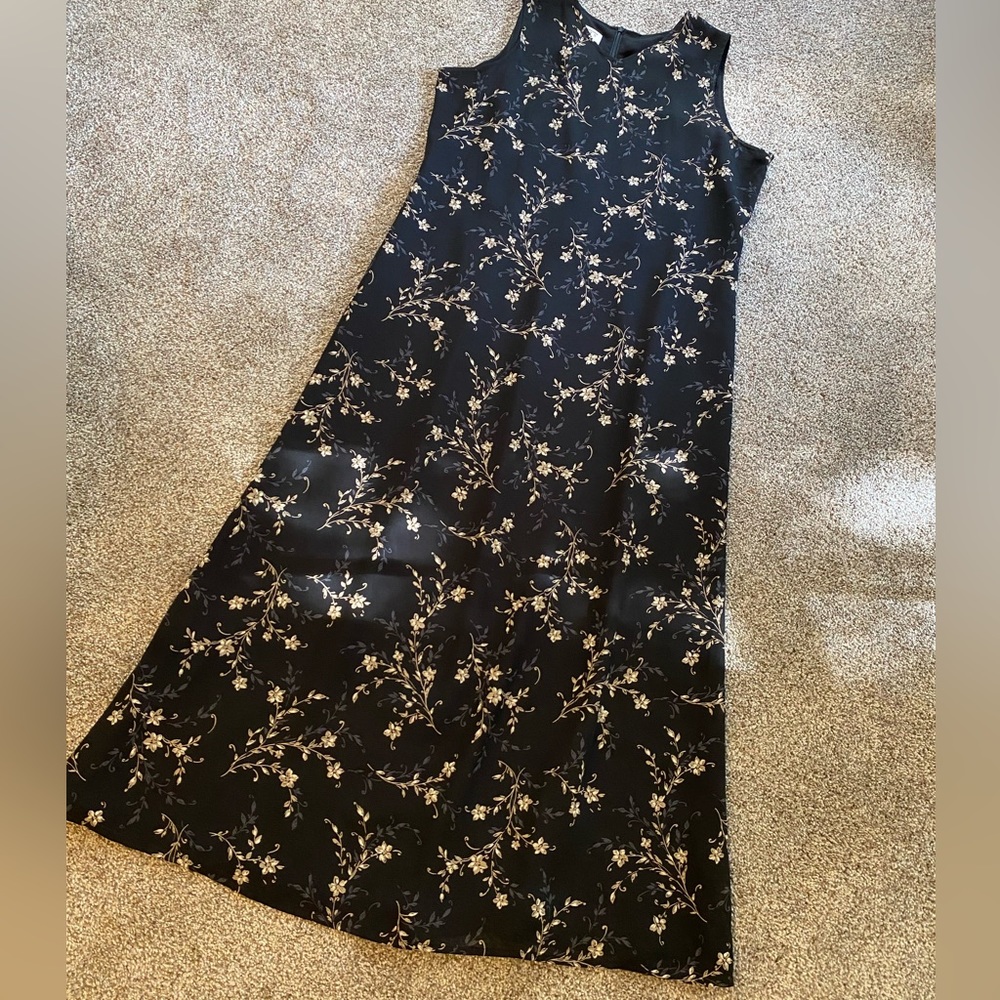 Talbots Collection Women’s size 14 Black Floral Sleeveless Dress